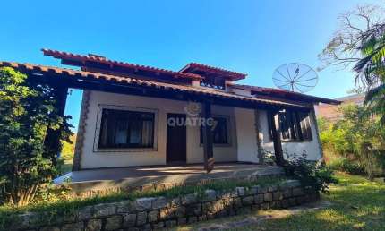 Casa com 3 quartos à venda na Rua Leopardo, 676, Zé Amândio, Bombinhas