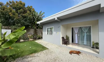Casa com 3 quartos à venda na Rua Guaruba, Bombas, Bombinhas