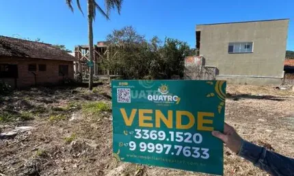 Terreno à venda na Rua Esquilo, 00, Zé Amândio, Bombinhas