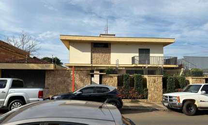 Casa com 4 quartos para alugar na Rua Marechal Deodoro, 2678, Centro, São Carlos, 696 m2 por R$ 13.335