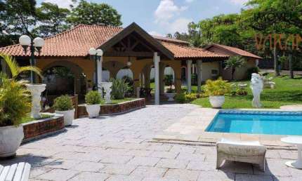 Casa com 4 dormitórios à venda, 980 m² por R$ 4.600.000,00 - Condomínio Vale do Itamaracá - Valinhos/SP