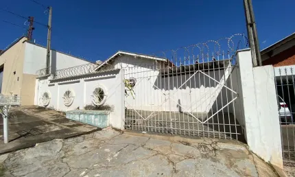 Casa com 3 quartos à venda no Castelinho, Piracicaba 