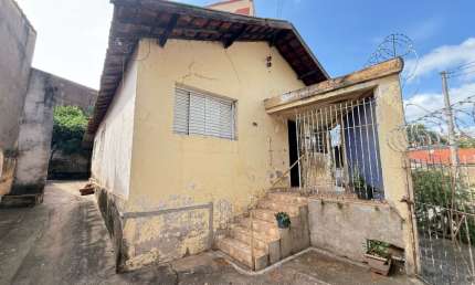Casa com 2 quartos à venda na Rua Colônia, 427, Jaraguá, Piracicaba, 129 m2 por R$ 180.000