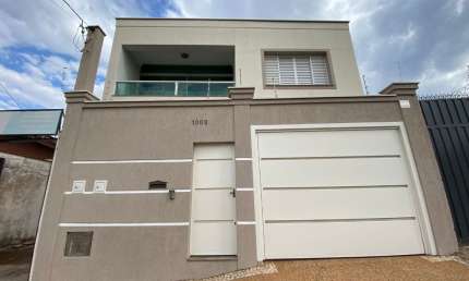 Casa com 3 quartos para alugar no Paulista, Piracicaba 