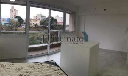 Flat com 1 quarto para alugar na Rua Vigário João José Rodrigues, 480, Centro, Jundiaí