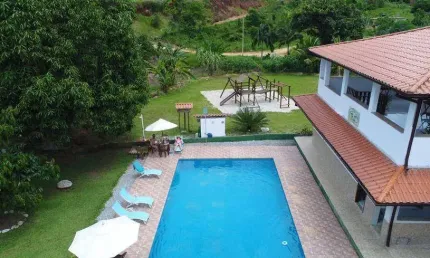 Casa comercial com 1 sala à venda na Rua José Milton de Oliveira, 547, Sertão Do Taquari, Paraty