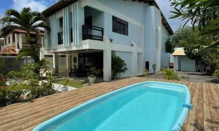 Casa para Venda em Lauro de Freitas, Vilas do Atlântico, 5 dormitórios, 4 suítes, 2 banheiros, 6 vagas