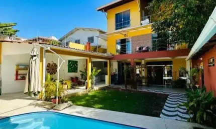 Casa para Venda em Lauro de Freitas, Vilas do Atlântico, 4 dormitórios, 3 suítes, 5 banheiros, 1 vaga