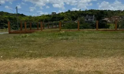 Terreno à venda na Rua Das Sucupiras, Alphaville (Abrantes), Camaçari