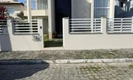Casa em condomínio para locação em camaçari, busca vida (abrantes), 5 dormitórios, 4 suítes, 5 banheiros, 1 vaga