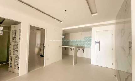 Apartamento de Alto Padrão na ponta do farol com 3 quartos, sendo 2 suítes - Edifício Monte Fuji