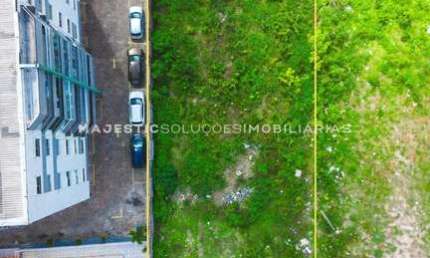 Vendo um terreno a 1 quadra da Av. São Luís Rei de frança, próximo ao INCRA TURU