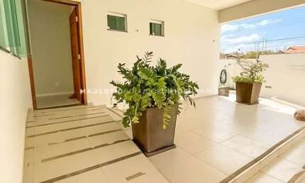 Casa no Vinhais próximo ao Mix Mateus Vinhais - com 4 suítes