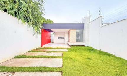 Vendo uma casa nova no Alto do Turu com 3 quartos, sendo 1 suíte com closet