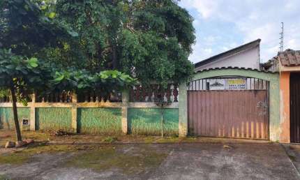 Casa com 2 quartos à venda na Rua Ildefonso Munhoz da Rocha, 2112, Vila Paranaguá, Paranaguá por R$ 300.000