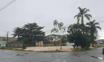 Terreno à venda na Avenida Etuzi Takayama, 1257, Jardim Samambaia, Paranaguá por R$ 650.000