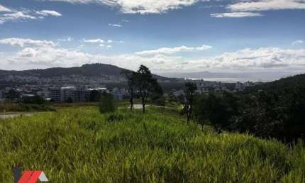 Terreno a venda no bairro Itacorubi em localização previlegiada