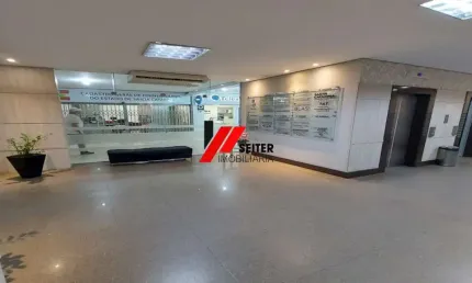 Sala comercial com 1 sala para alugar na Rua Tenente Silveira, 225, Centro, Florianópolis