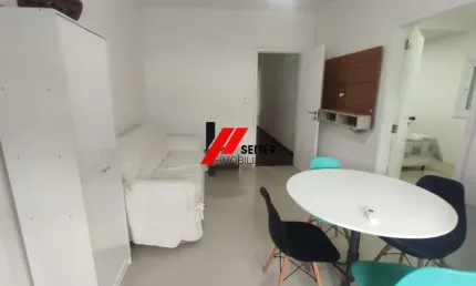 Apartamento com 2 quartos para alugar na Rua Itapuã, 378, Itacorubi, Florianópolis