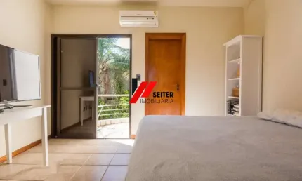 Casa com 4 quartos à venda no Itacorubi, Florianópolis 