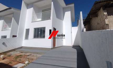 Casa de 2 dormitorios nova a venda em Sao Jose Potecas