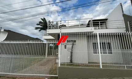 casa a venda na agronômica, com 2 dormitorios sendo 1 suite, vaga de garagem coberta 139m²