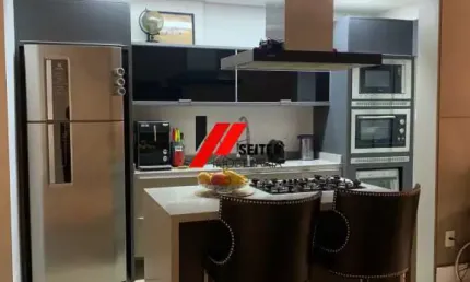 Apartamento a venda com 137metros de e 3 quartos espaçosos sendo 1 suíte no bairro Córrego Grande em Florianópolis