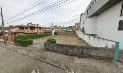Terreno à venda na Rua Heidelberg, 34, Córrego Grande, Florianópolis