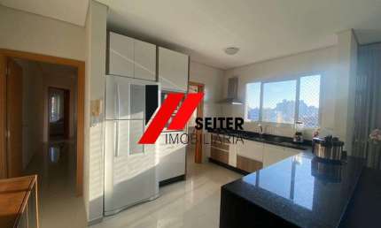 Apartamento de 3 dormitorios a venda Agronomica Florianopolis 139 metros de area privativa