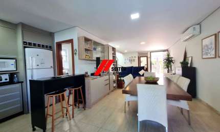 Casa à venda de 3 suites Cachoeira do Bom Jesus em Florianópolis condomínio Jardim Nova Cachoeira