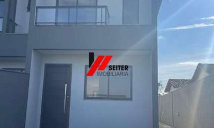 Casa geminada à venda no bairro Campeche em Florianópolis