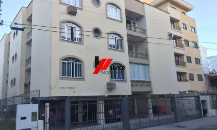 Apartamento à venda no bairro Trindade em Florianópolis