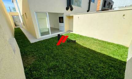 Linda casa Duplex de 3 quartos a venda nos Ingleses possui 143m2