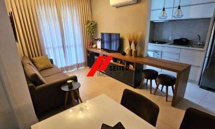 Apartamento com suíte e mobiliado à venda no bairro itacorubi em Florianópolis