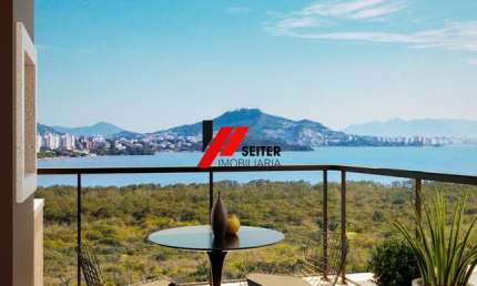 Apartamento a venda em Florianópolis com 3 Dormitórios sendo 2 Suítes .