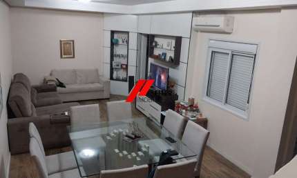 Casa de 4 suites à venda no bairro Itacorubi em Florianópolis