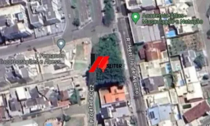 Terreno à Venda em Itaguaçu Florianópolis com 300m2