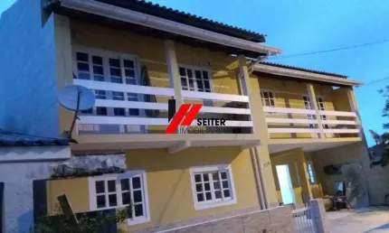 Prédio residencial com 4 apartamentos à venda no Bairro Ingleses em Florianópolis