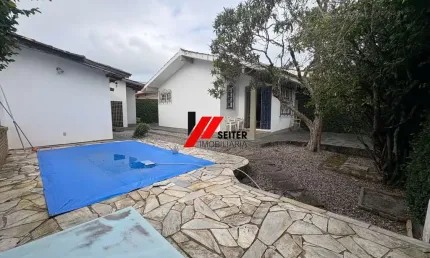 Casa de 4 dormitorios a venda parque sao jorge com 260m² privativos