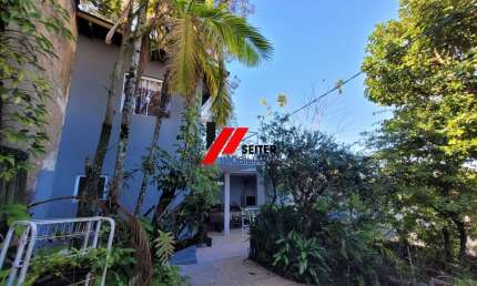 Casa de 2 dormitórios com suíte e edícula à venda Trindade Florianópolis