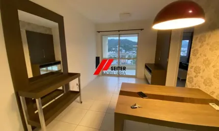 Apartamento mobiliado para locação no coração do Itacorubi