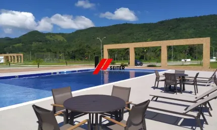 Terreno à venda de 807m² no condomínio residencial villa ratones
