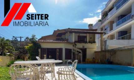 Casa comercial para locaçao Itacorubi Florianopolis