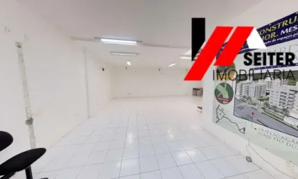 Loja de 56M2 de area privativa a venda no centro executivo Ernesto Pausewang