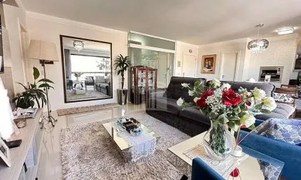 Apartamento com 3 quartos à venda na Rua 600, 320, Centro, Balneário Camboriú