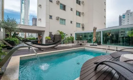 Apartamento com 3 quartos à venda na Rua 3160, 162, Centro, Balneário Camboriú