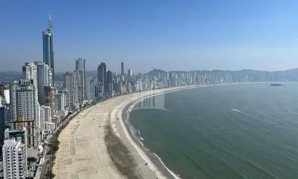 Apartamento com 4 quartos à venda na Rua 4800, 5690, Centro, Balneário Camboriú