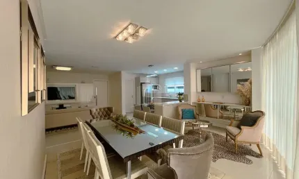 Apartamento de alto padrão pronto para morar com 3 suítes 3 vagas no Centro de Balneário Camboriú