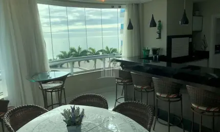 Apartamento com 4 quartos à venda na Rua 4100, 77, Centro, Balneário Camboriú