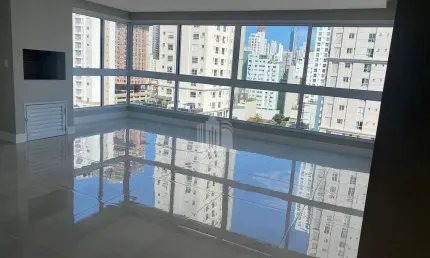 Apartamento com 3 quartos à venda no Centro, Balneário Camboriú 